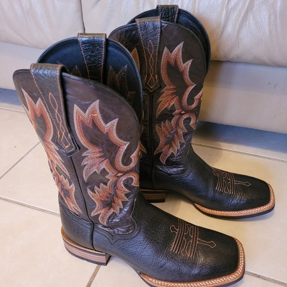 Ariat Boots - 10d - Picture 4 of 8